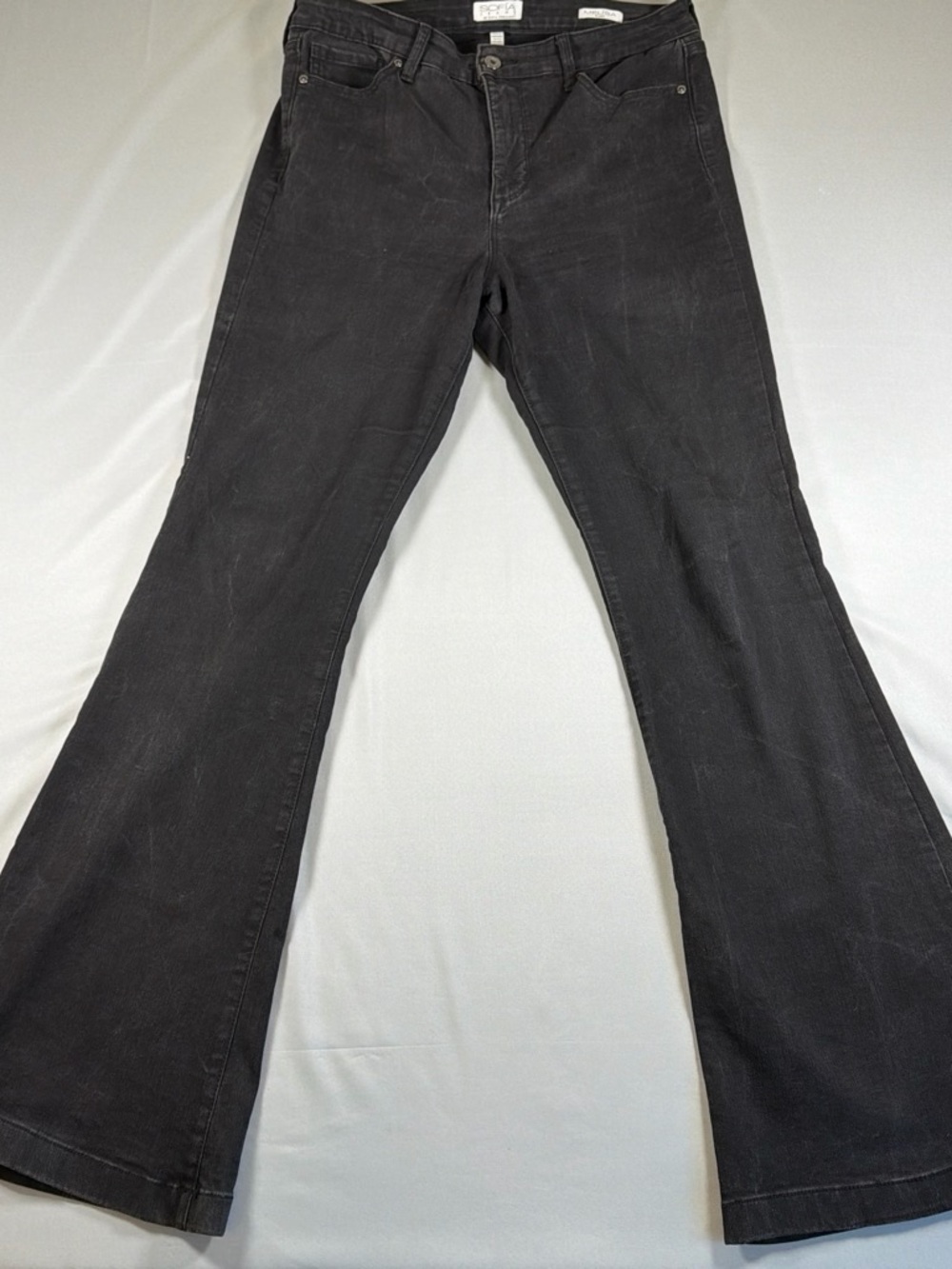sofia by sofia vergara Black Flared Jeans